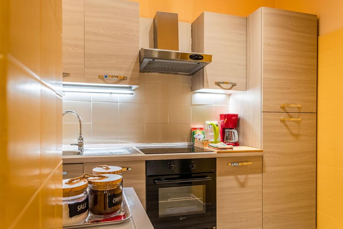 Lake View With Aircon - 5 Minutes From The Beach! 布雷佐内加尔达 外观 照片